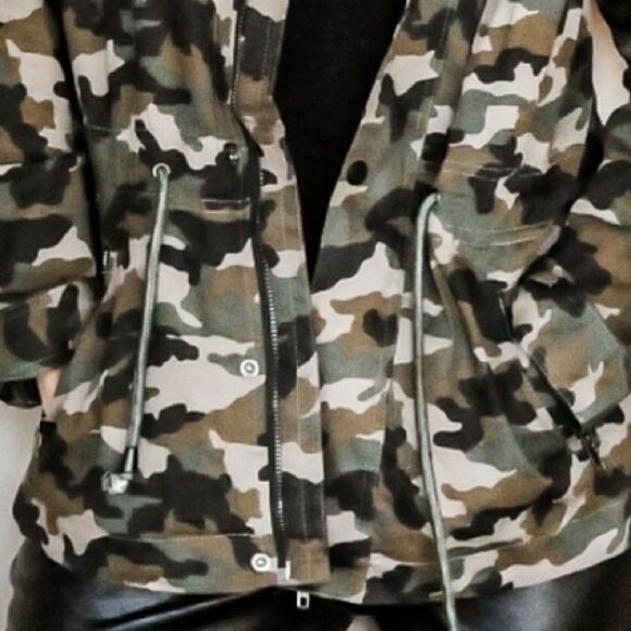 Camo Faux Fur Hooded Parka‎ - Picture 13 of 15